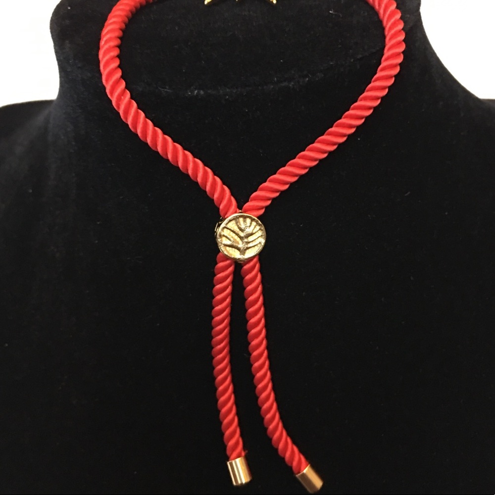 Charming Red “Mom” Rope Adjustable Bracelet - Picture 6 of 6